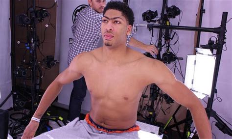 Anthony Davis Height, Weight, Age, Body Statistics .